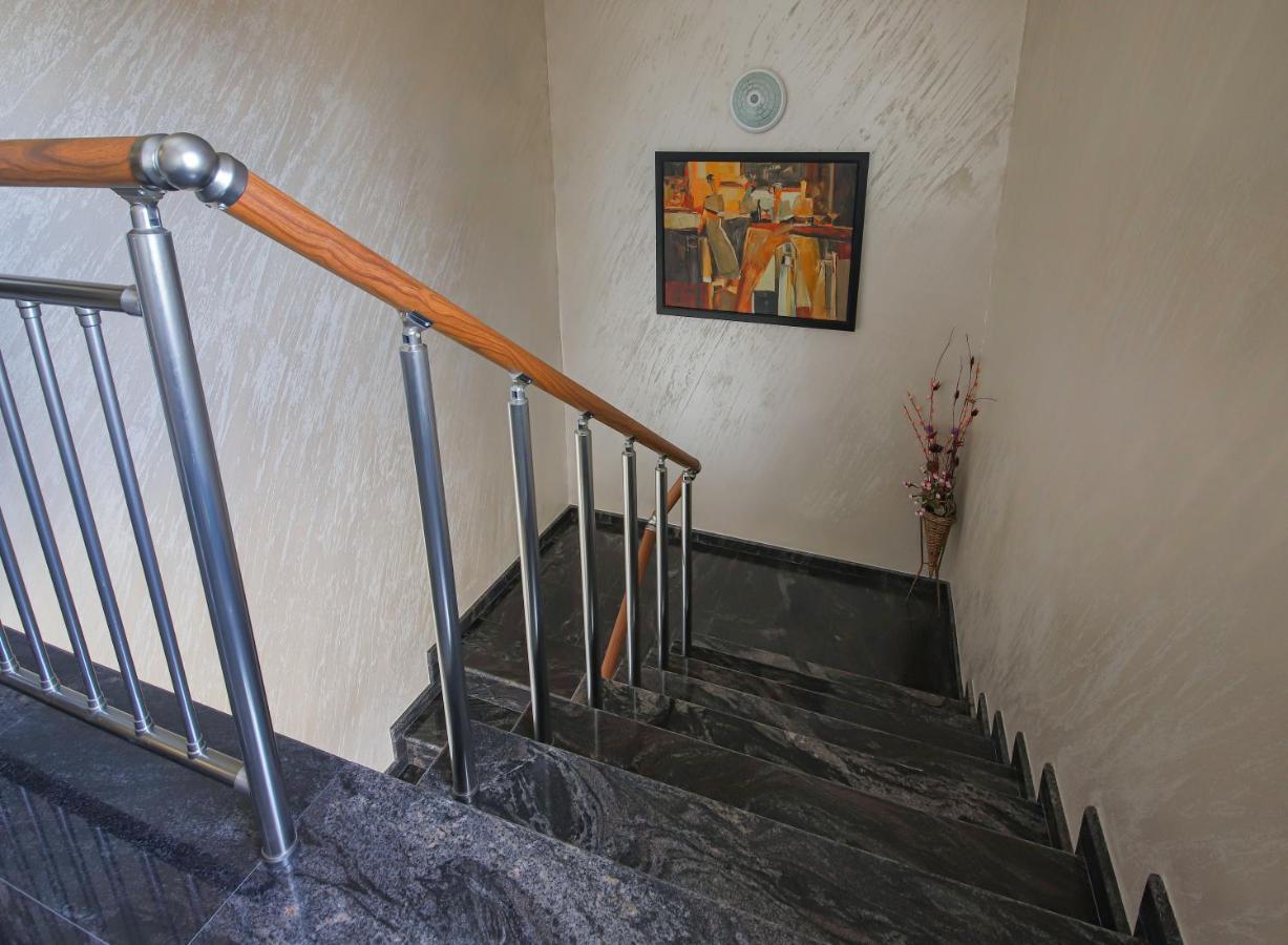 Guesthouse Phoenix Obzor Exterior photo